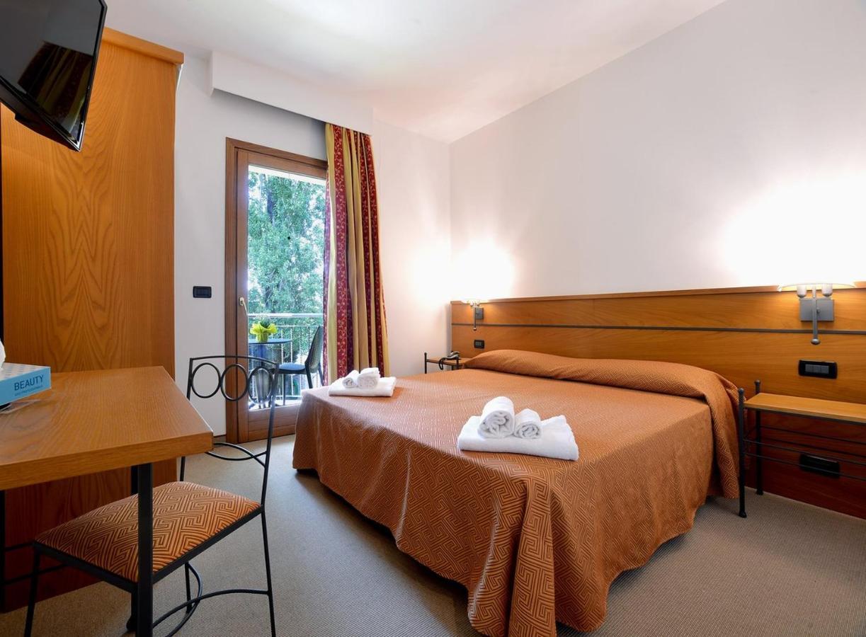 Hotel Alle Mondine Fraforeano Bagian luar foto